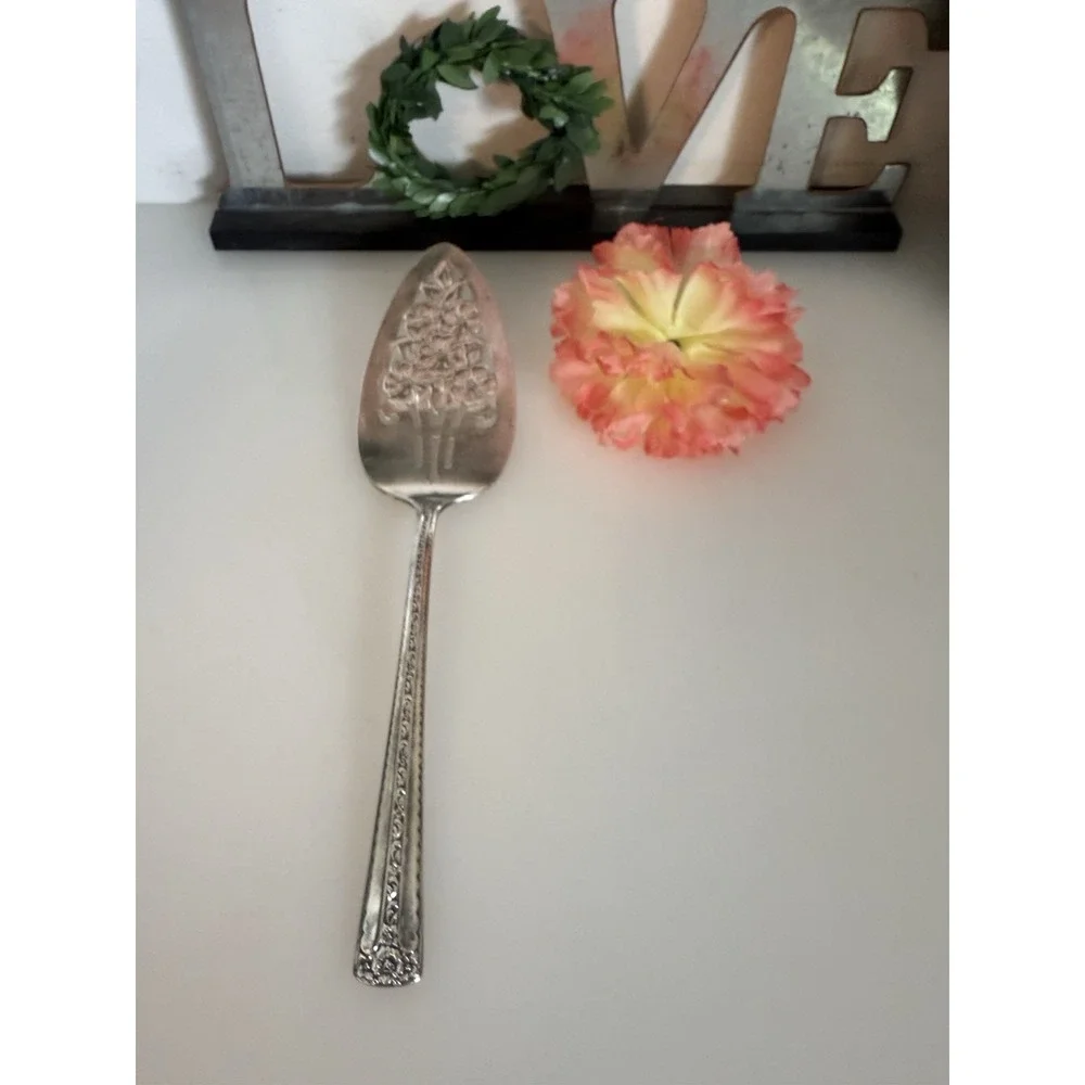 Vintage Wm Rogers & Son International Blossom 9